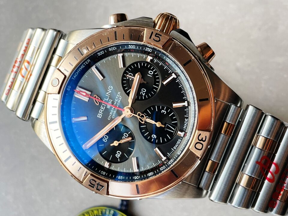 GF Factory 1:1 Breitling Chronomat Two Tone Bracelet Watches A7750