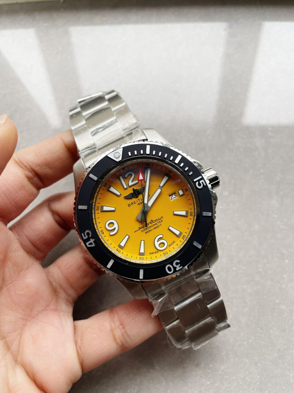 BLSF Factory 1:1 Breitling Superocean Automatic 44mm Best Edition Yellow Dial Black Bezel A2824