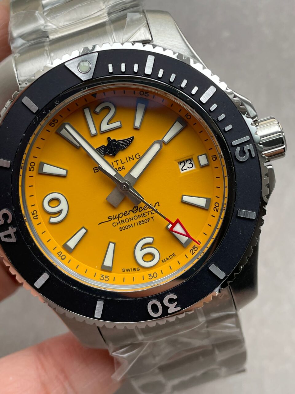 BLSF Factory 1:1 Breitling Superocean Automatic 44mm Best Edition Yellow Dial Black Bezel A2824