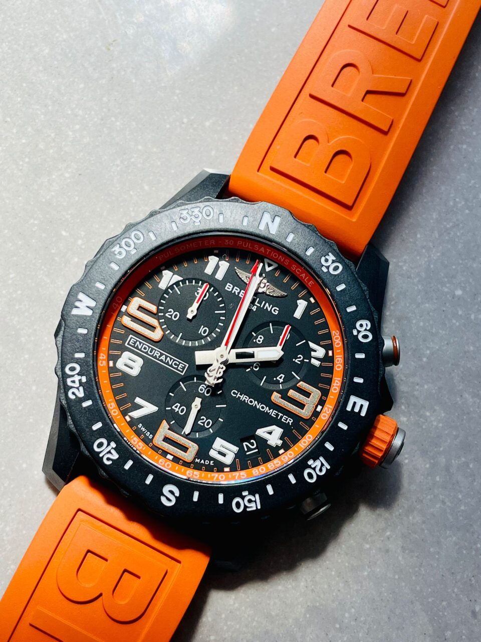 OGF Factory 1:1 Breitling Endurance pro 44mm Black dial orange Rubber Strap quartz movement