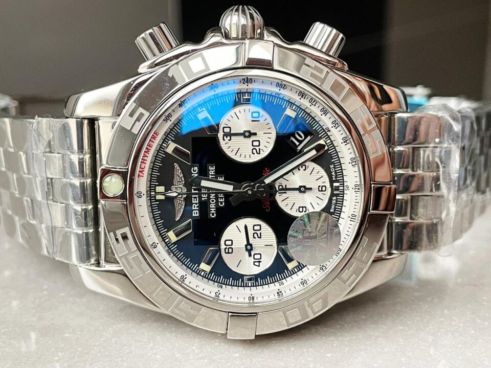 OZF Factory 1:1 Breitling Chronomat B01 44 SS Best Edition Black Dial A7750