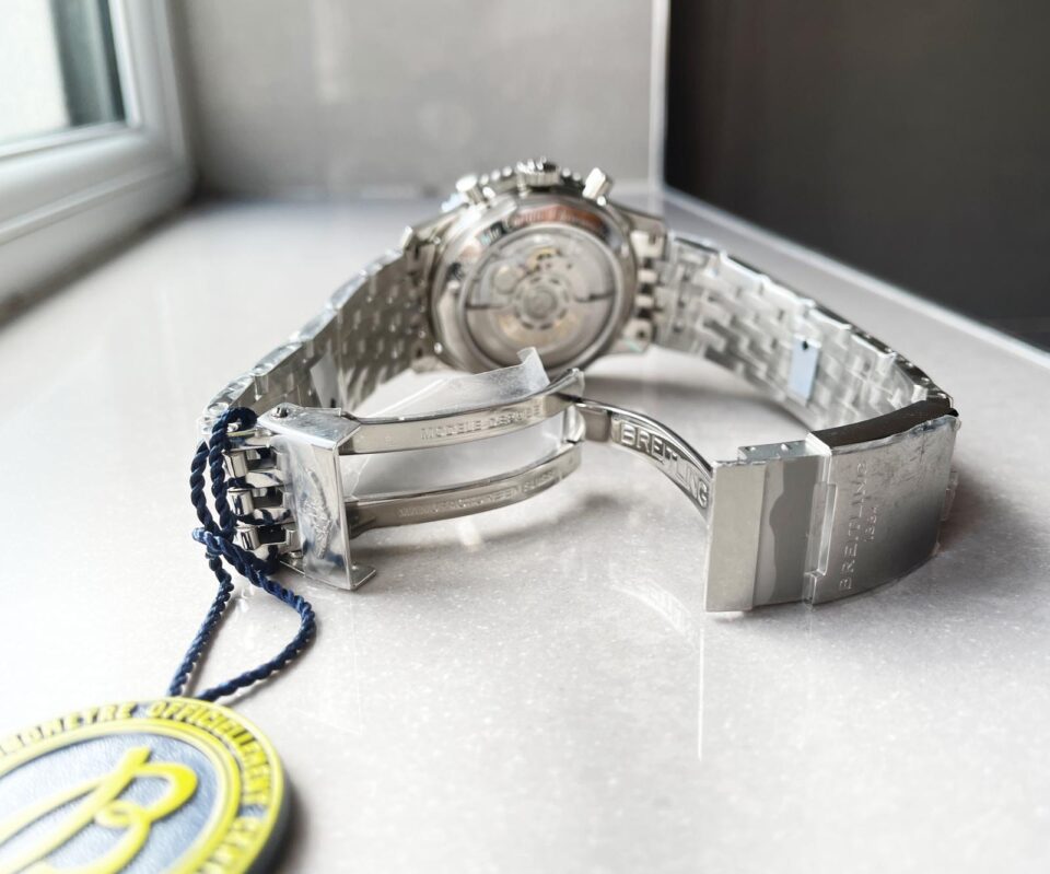 GF Factory 1:1 Breitling Navitimer 01 SS Best Edition White Dial A7750