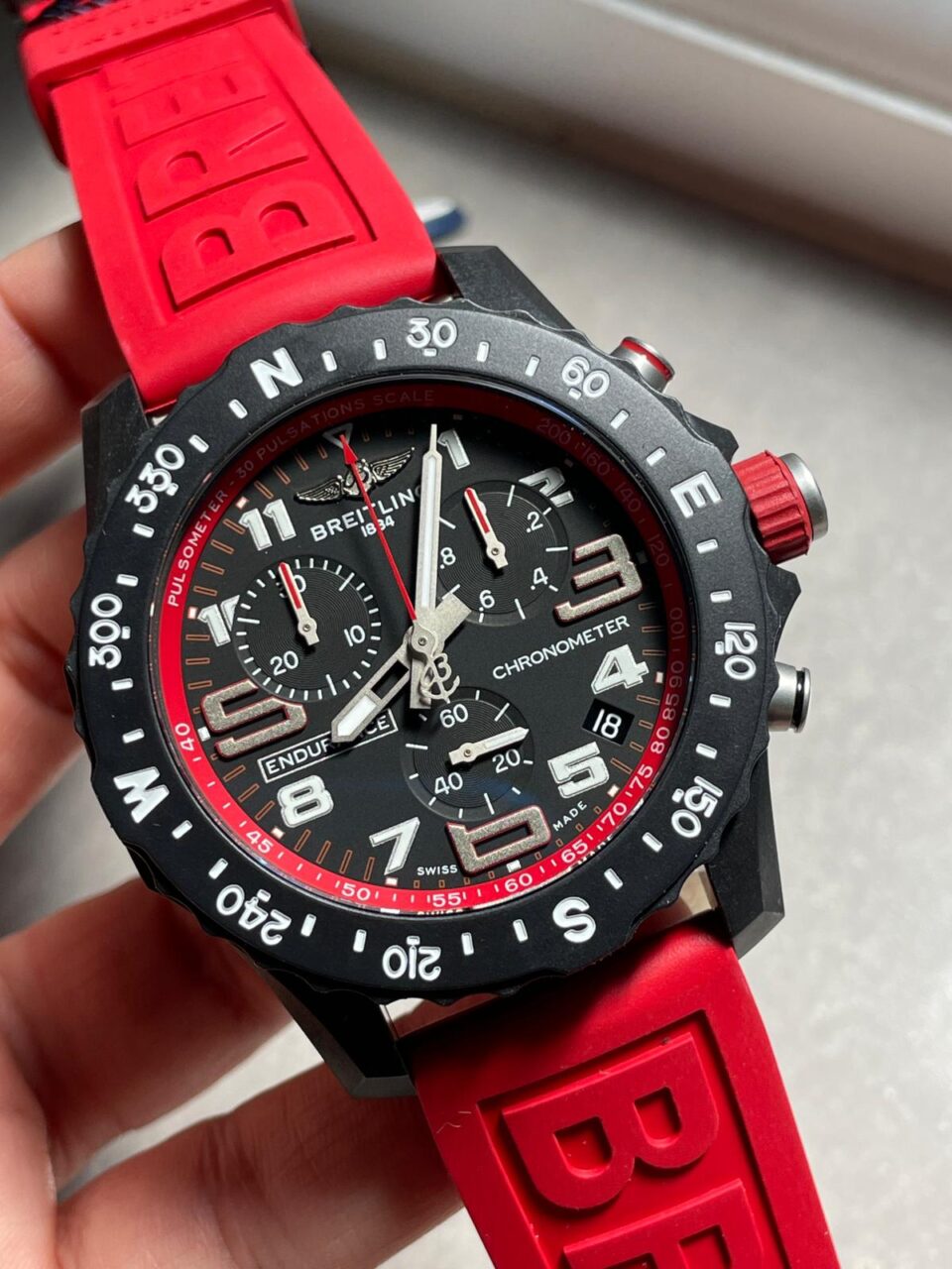 OGF Factory 1:1 Breitling Endurance pro 44mm Black dial Red Rubber Strap quartz movement