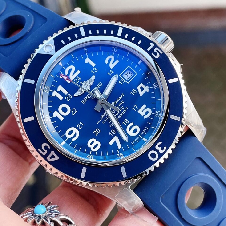 GF Factory 1:1 Breitling SuperOcean II 44mm Best Edition Blue Dial A2824