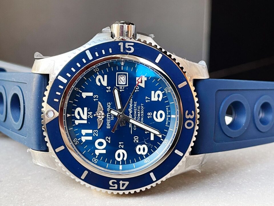 GF Factory 1:1 Breitling SuperOcean II 44mm Best Edition Blue Dial A2824