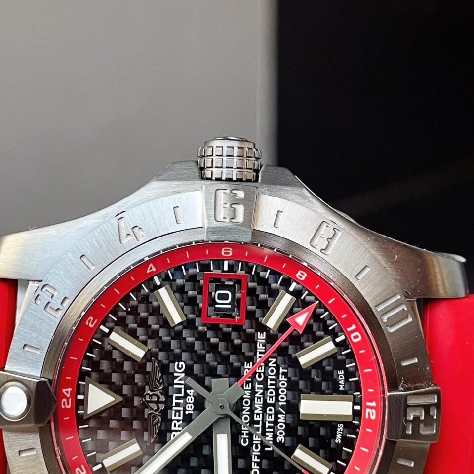GF Factory 1:1 Breitling Avenger GMT SS Best Edition Black Dial Stick Markers A2836 V2 limited edition