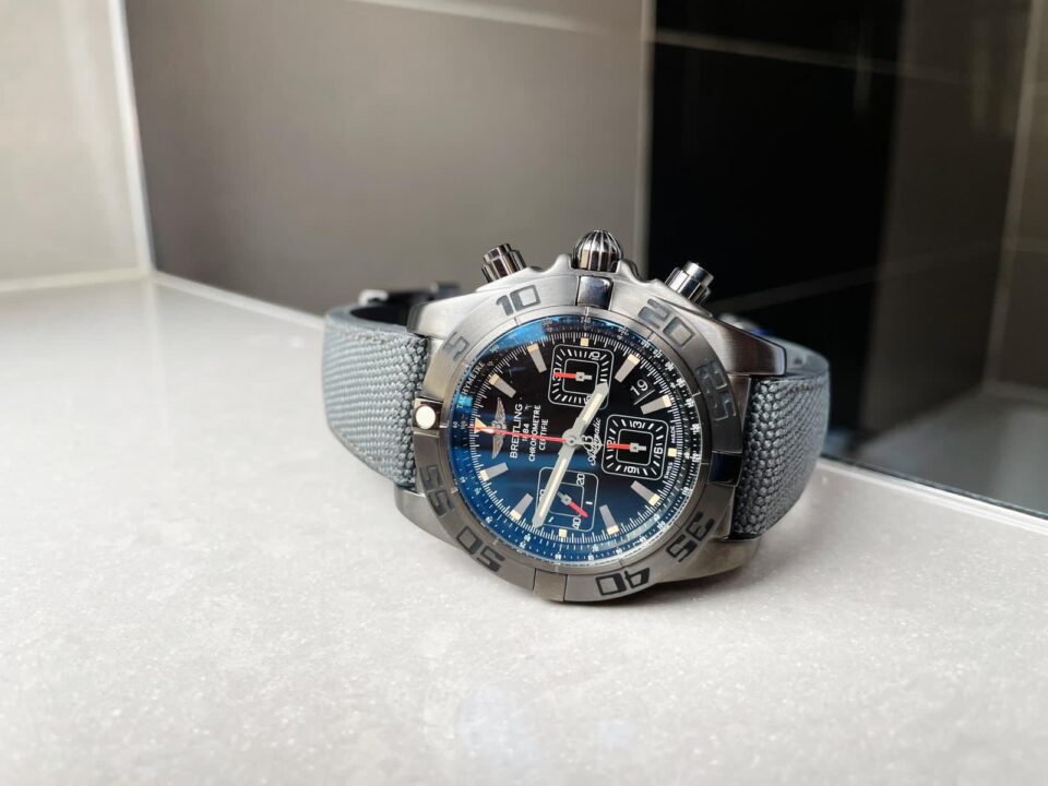 GF Factory 1:1 Breitling Chronomat 44mm Blacksteel Special Edition Black Dial A7750