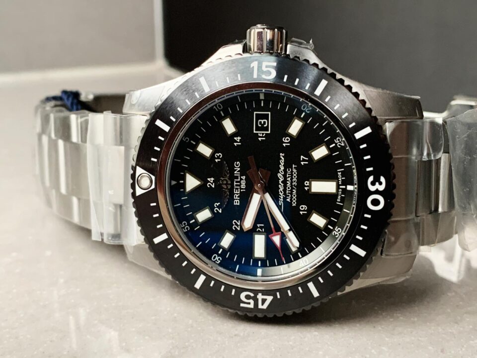 GF Factory 1:1 Breitling Superocean 44mm Special SS Best Edition Black Dial A2824