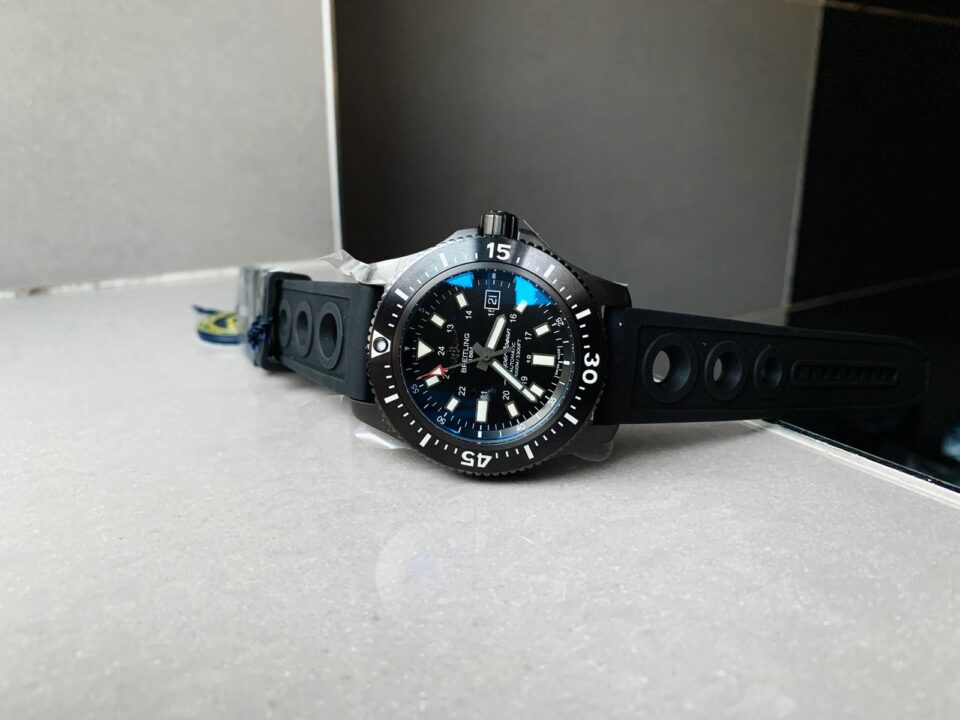 GF Factory 1:1 Breitling Superocean 44mm Special PVD Best Edition Black Dial