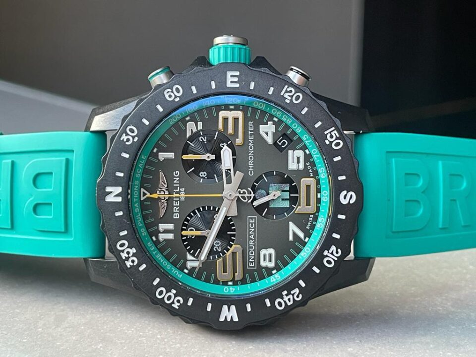 OGF Factory 1:1 Breitling Endurance pro 44mm Army gray dial tiffany Rubber Strap quartz movement