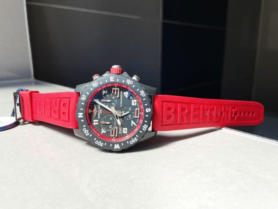 OGF Factory 1:1 Breitling Endurance pro 44mm Black dial Red Rubber Strap quartz movement
