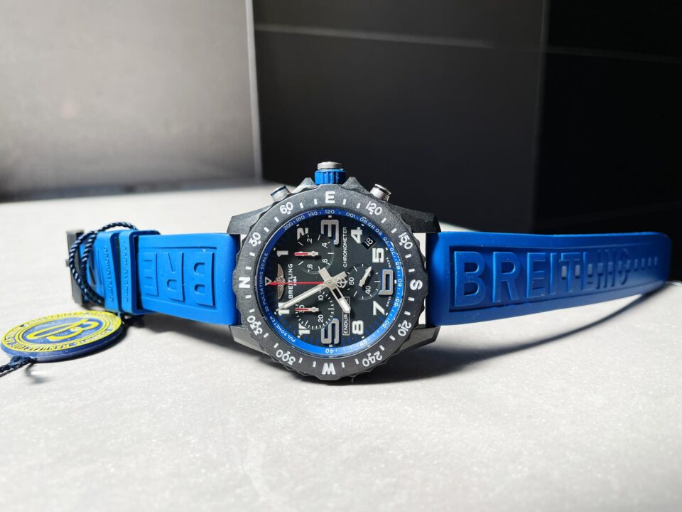 OGF Factory 1:1 Breitling Endurance pro 44mm Black dial Blue Rubber Strap quartz movement