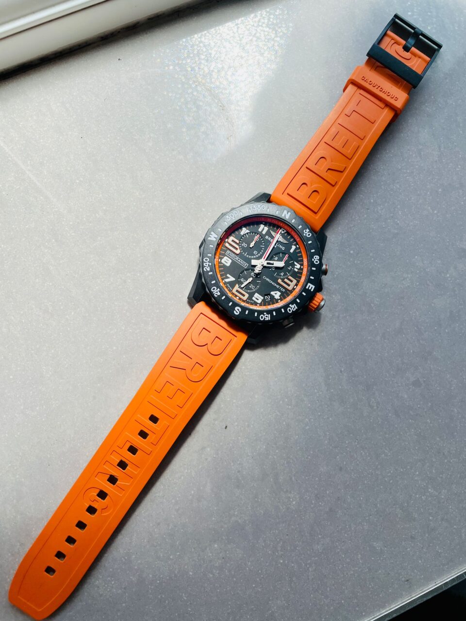 OGF Factory 1:1 Breitling Endurance pro 44mm Black dial orange Rubber Strap quartz movement