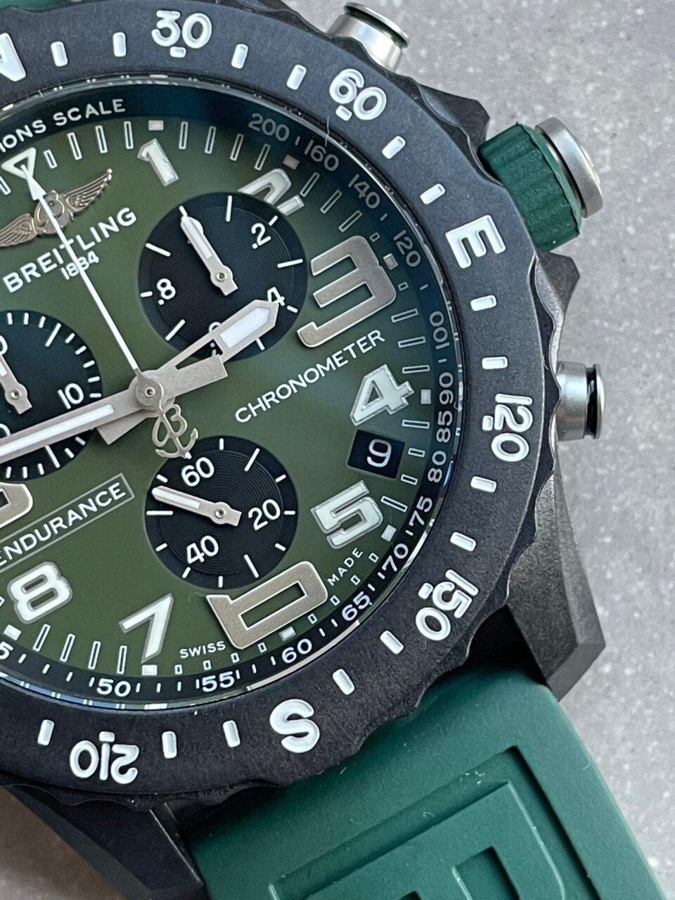 OGF Factory 1:1 Breitling Endurance pro 44mm Army green dial green Rubber Strap quartz movement